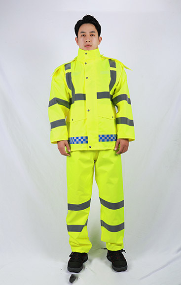 Reflective raincoat